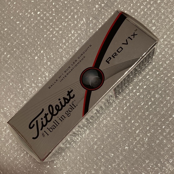 NWOT - Titleist® PRO V1x™ Golf Balls - One Sleeve of (3) - #1 ball in golf.® - Picture 3 of 8